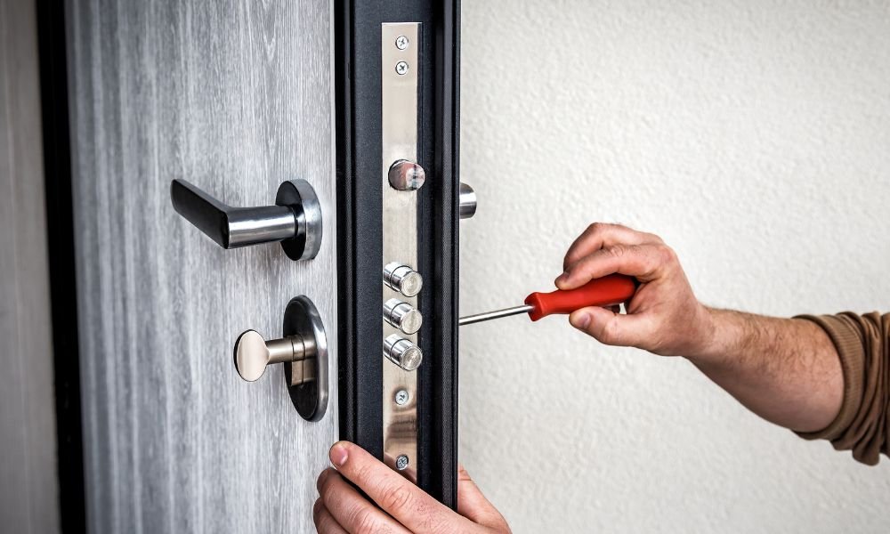 How to remove a front door lock?